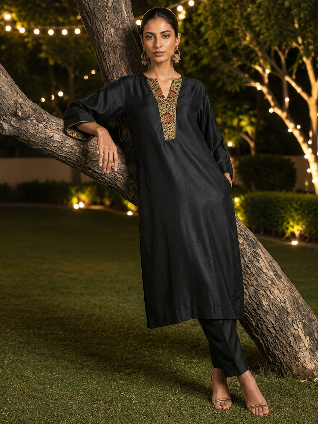 KoraKanvas Black Brocade Muslin Silk Kurta Set 4