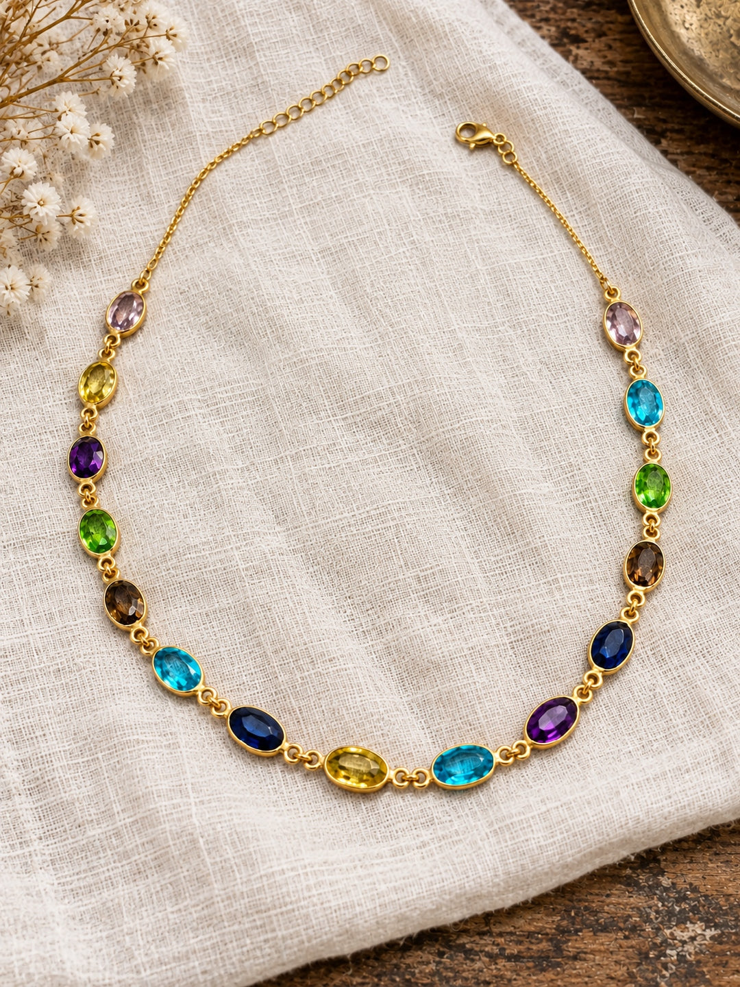 KoraKanvas Color Symphony - Oval Brass Necklace 2