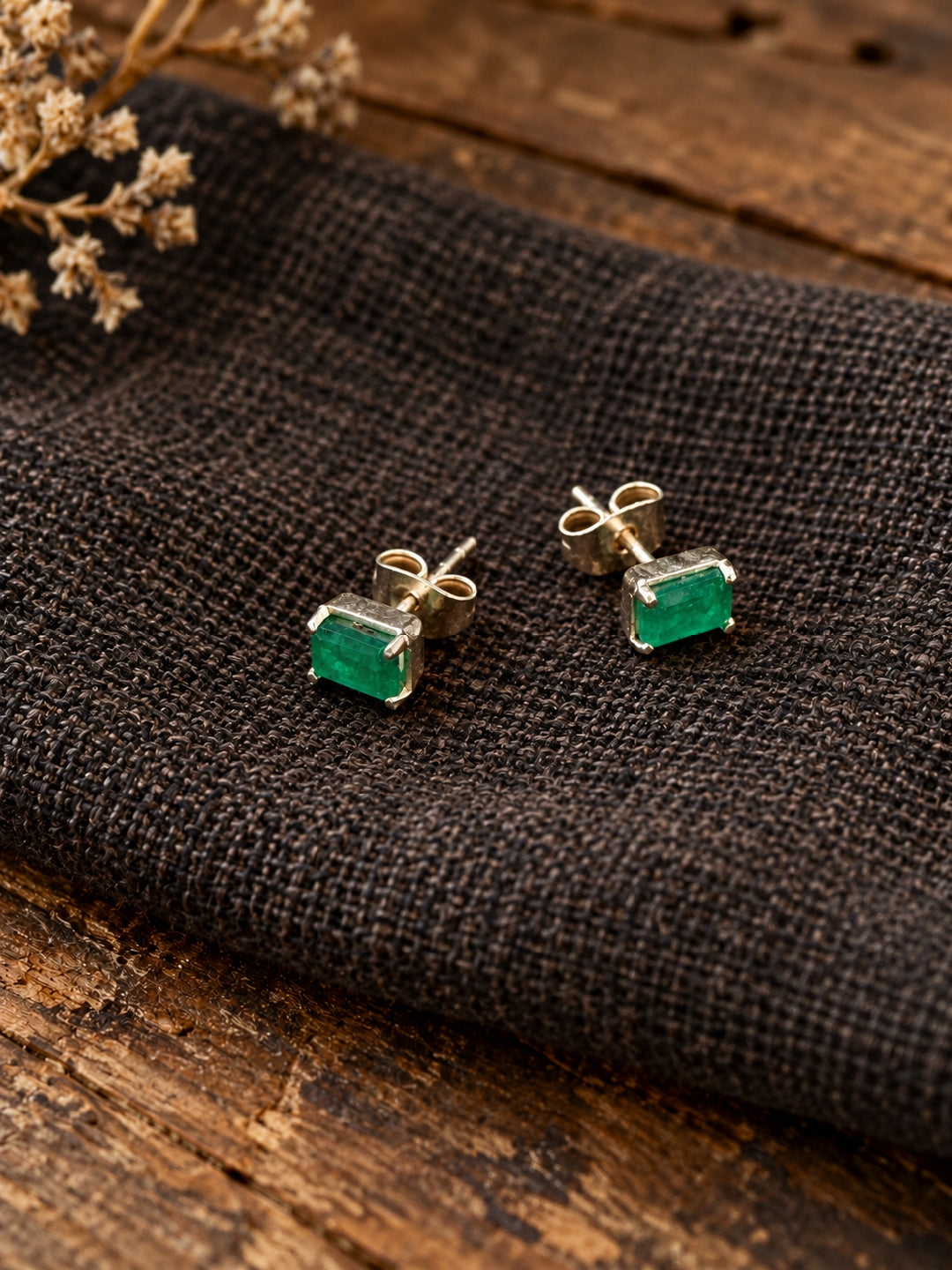 KoraKanvas Emerald Studs in Brass 3