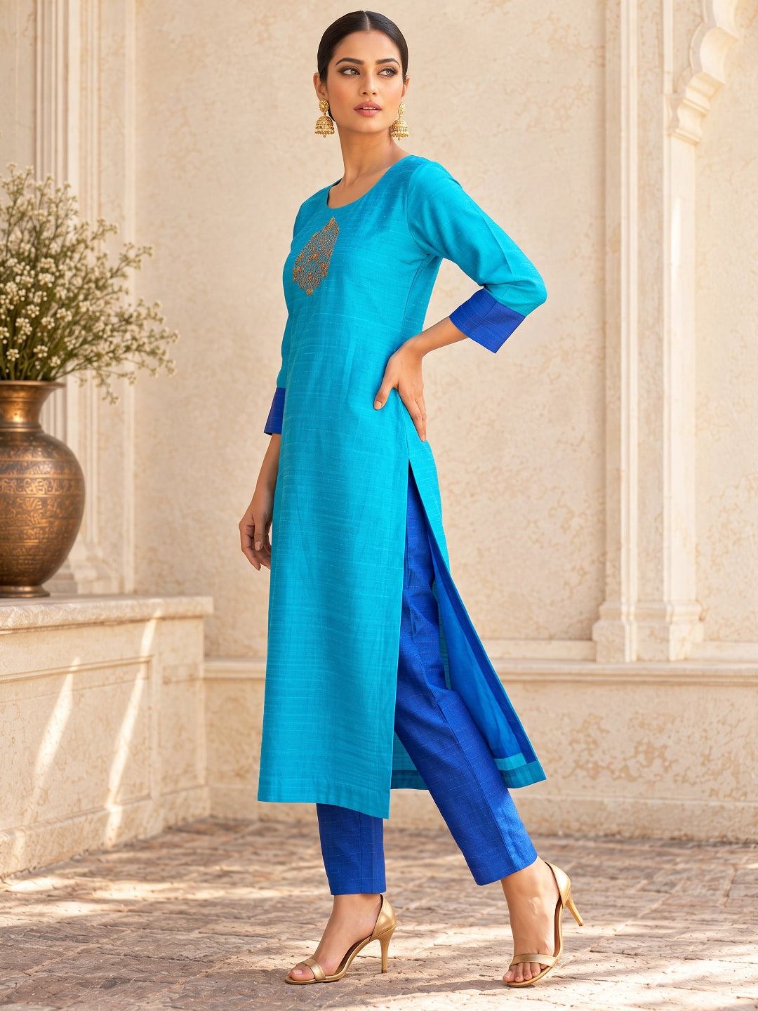 KoraKanvas Firozi Raw Silk Kurta 2
