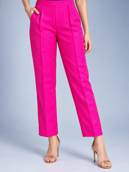 KoraKanvas Gulnaar Fuchsia Silk Kurta Set 6