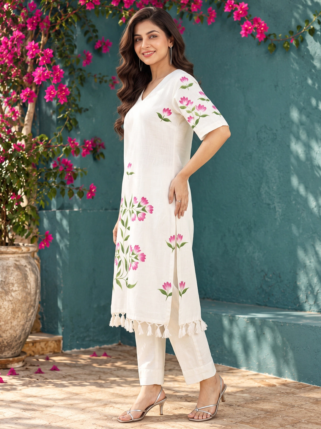 KoraKanvas Hand-Painted Silk Kurta Set 2
