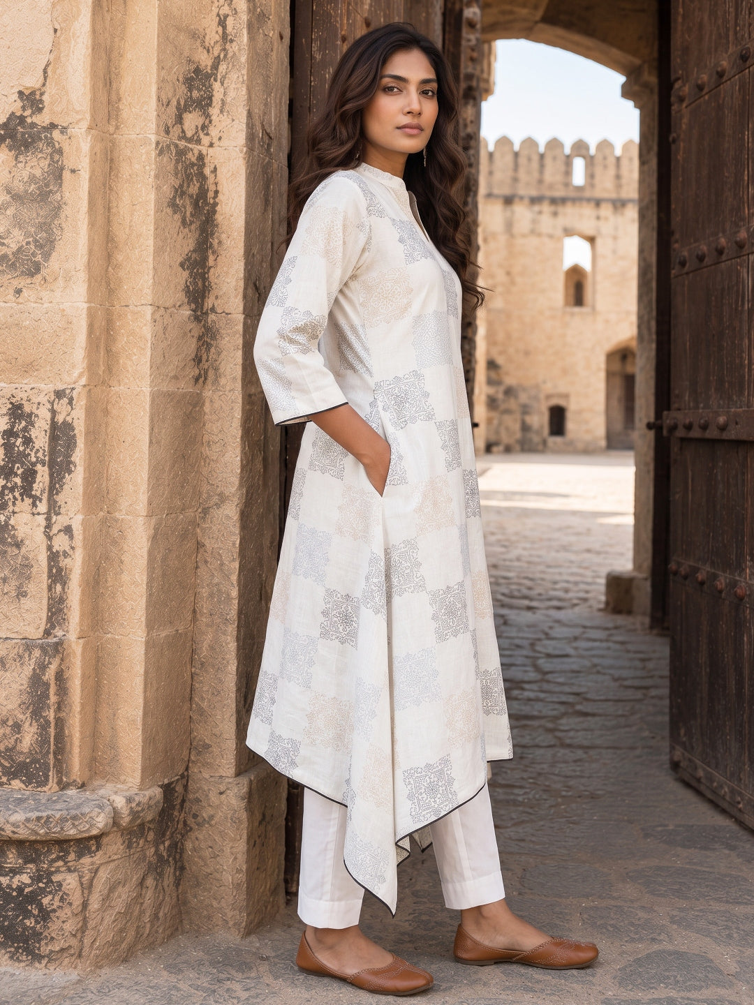 KoraKanvas Ivory Mosaic Asymmetrical Kurta 2