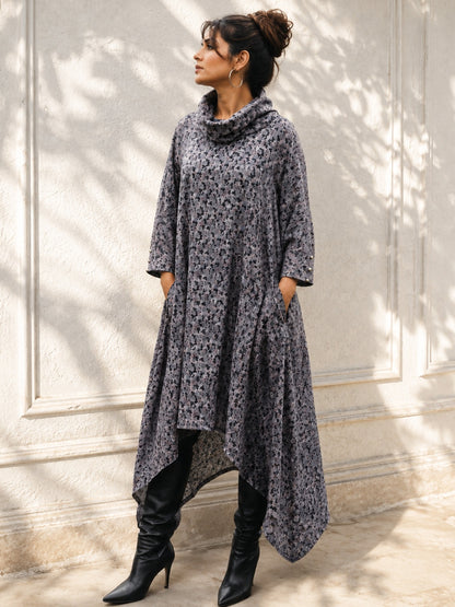 KoraKanvas Shadow Bloom Sheer Linen Tunic 4