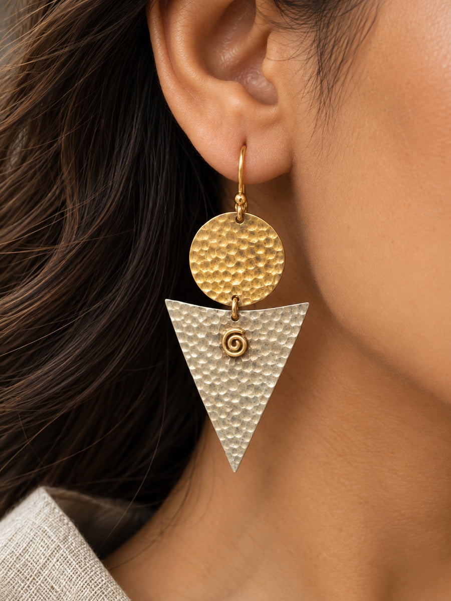 KoraKanvas Trikon Beaten Brass Earrings 1
